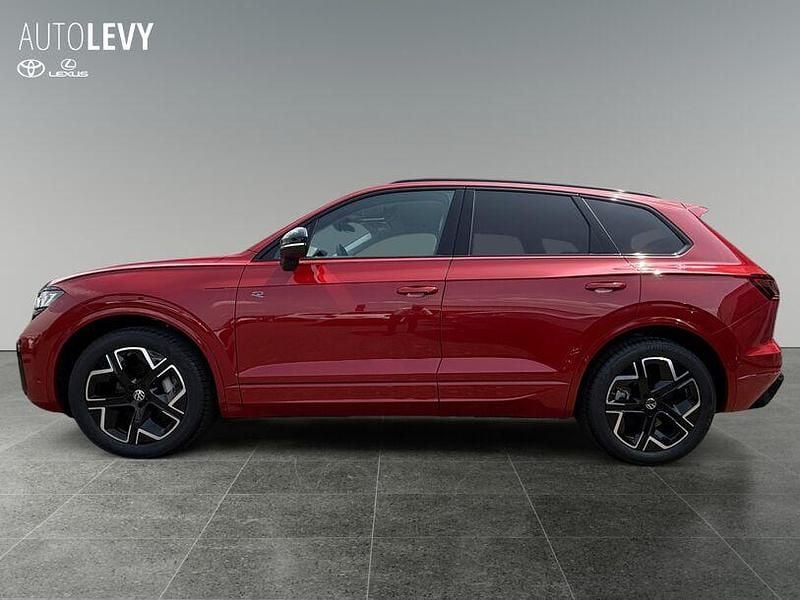 Gebraucht VW Touareg R-line 340 PS (250 kW) 2024 Chilirot metallic SUV