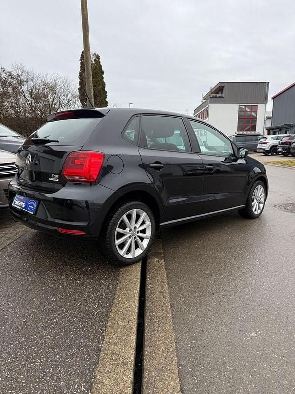 Gebraucht VW Polo Highline 90 PS (66 kW) 2017 Schwarz Kleinwagen