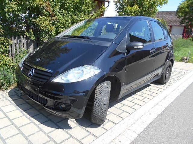 Gebraucht 2006 Mercedes A150 Classic Limousine | 950 € - Bild 1/4