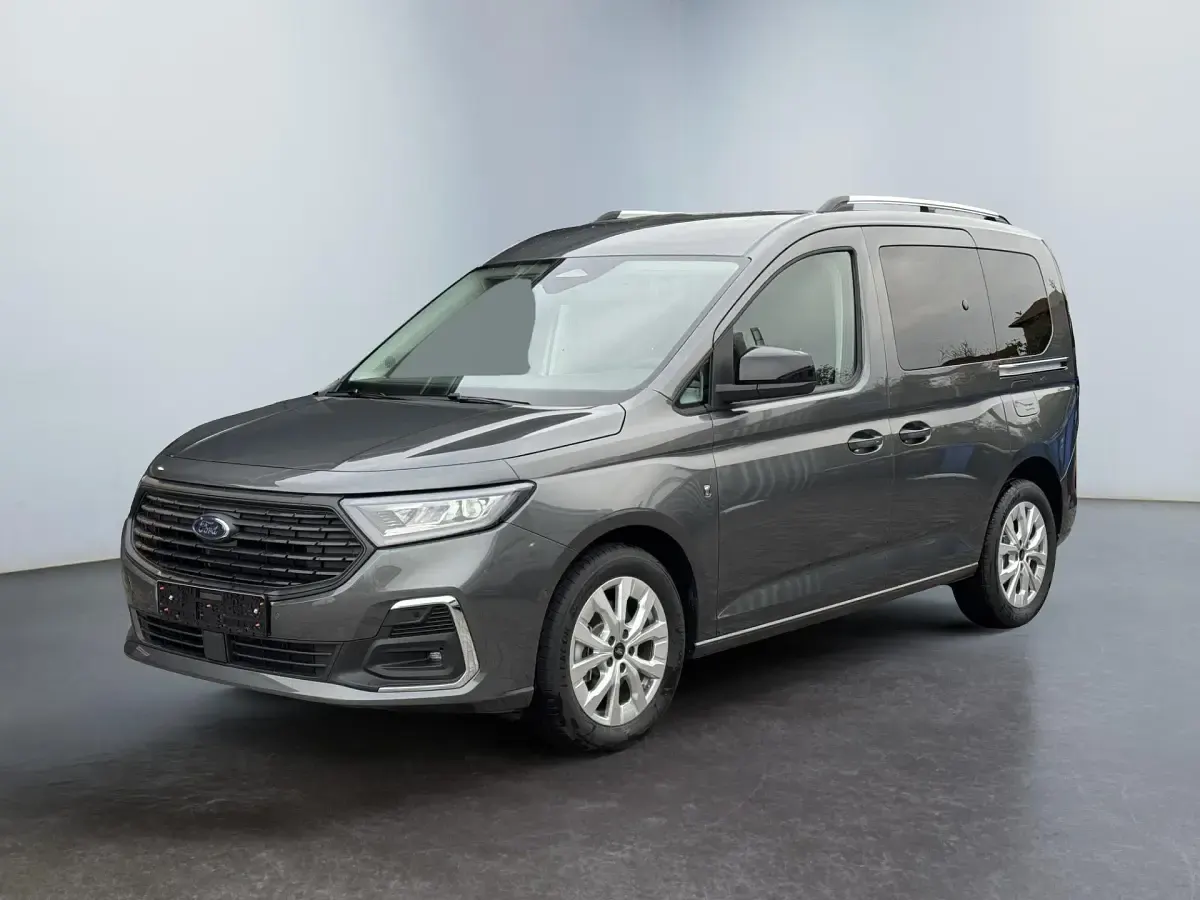 Gebraucht Ford Tourneo Connect Titanium 122 PS (89 kW) 2026 Van / Kleinbus