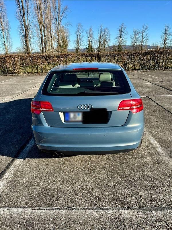 Gebraucht Audi A3 Ambition 125 PS (91 kW) 2009 Blau Kleinwagen