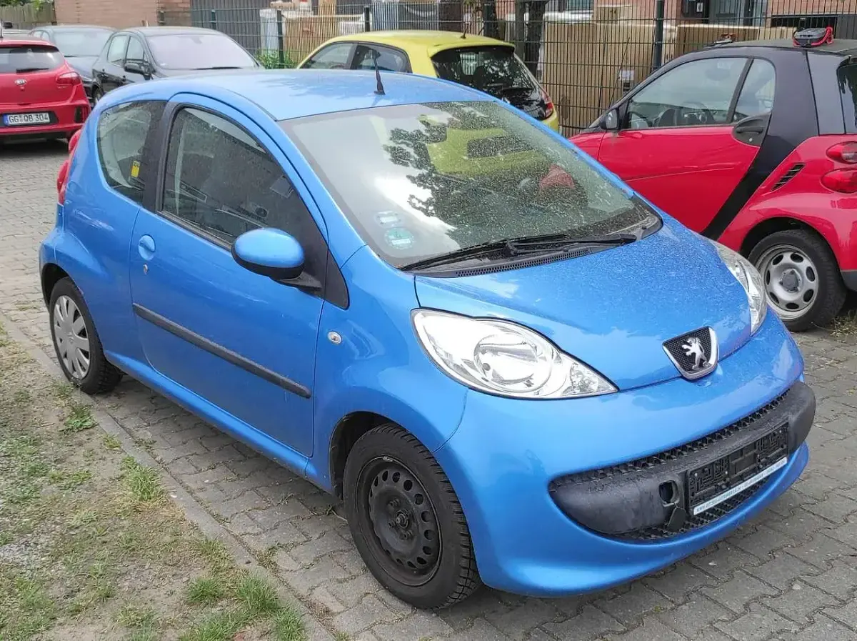 Gebraucht Peugeot 107 Filou 68 PS (50 kW) 2006 Lack blau linarite/metallic Kleinwagen