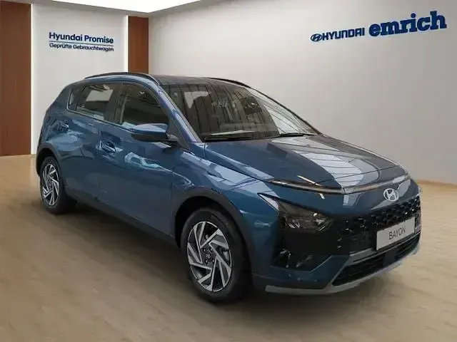 Gebraucht Hyundai Bayon Trend 101 PS (74 kW) 2025 Blau SUV