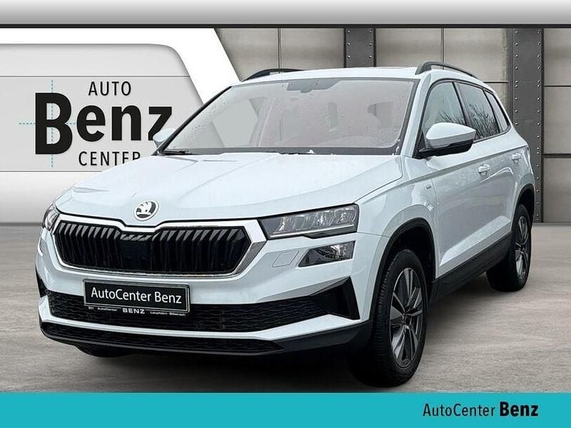 Gebraucht Skoda Karoq Tour 150 PS (110 kW) 2022 Moonweiß (metallic) SUV