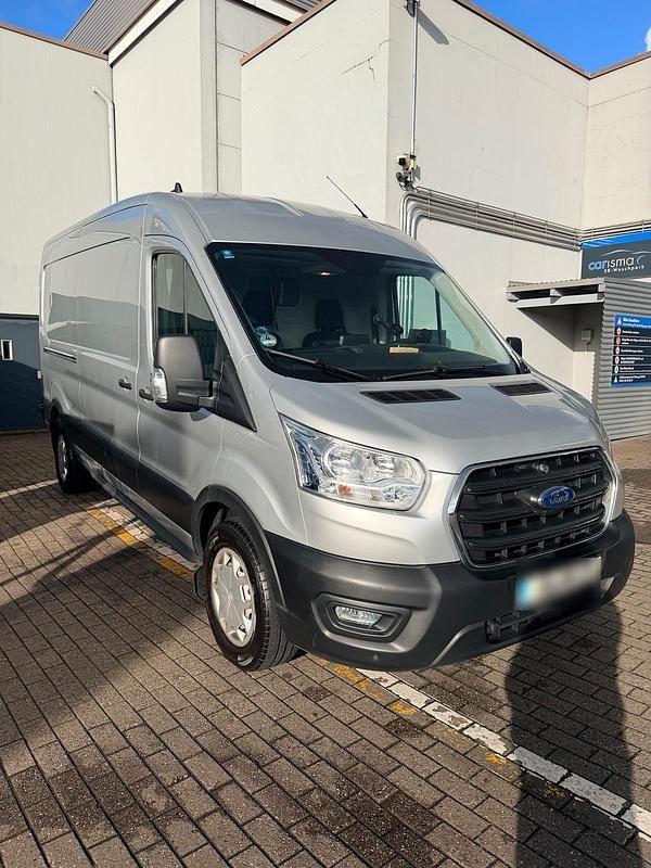 Gebraucht Ford Transit Trend 131 PS (96 kW) 2022 Grau Van / Kleinbus