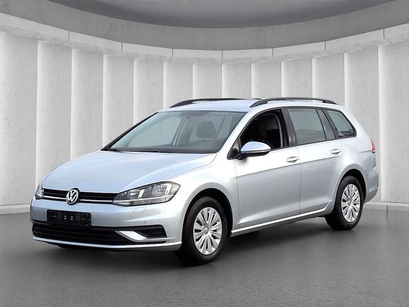 Gebraucht VW Golf VII 116 PS (85 kW) 2020 Silber Kombi