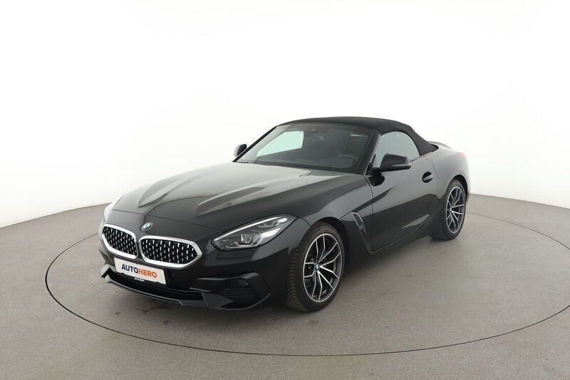 Schwarz Gebraucht 2022 BMW Z4 Sport Line Cabrio | 36.200 € - Bild 1/4