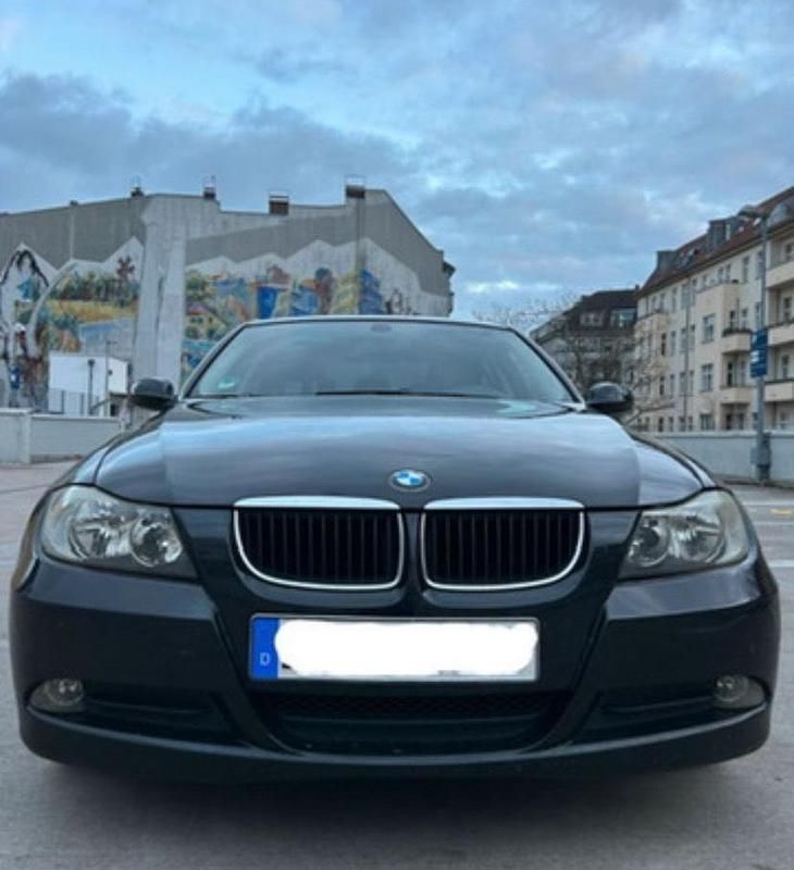 Gebraucht BMW 316 125 PS (91 kW) 2006 Schwarz Limousine
