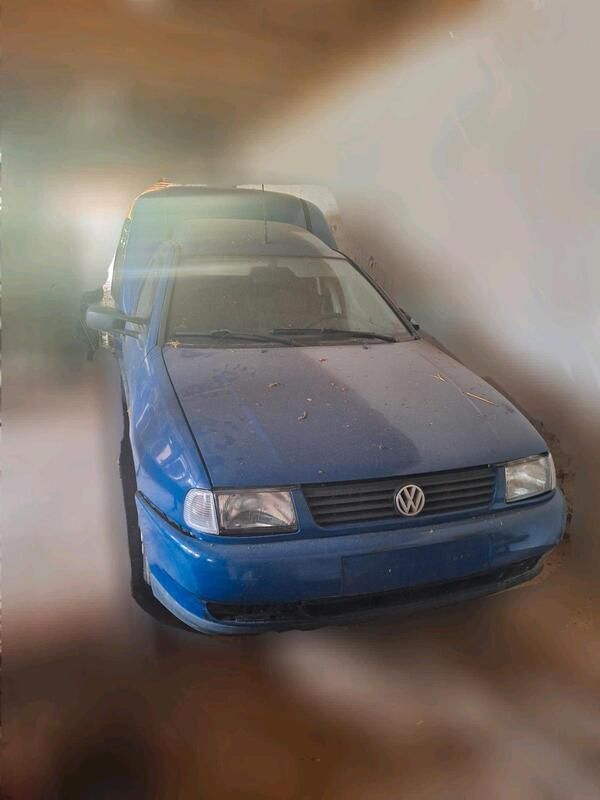 Blau Gebraucht 1998 VW Caddy Van / Kleinbus | 300 € (Superpreis) - Bild 1/4