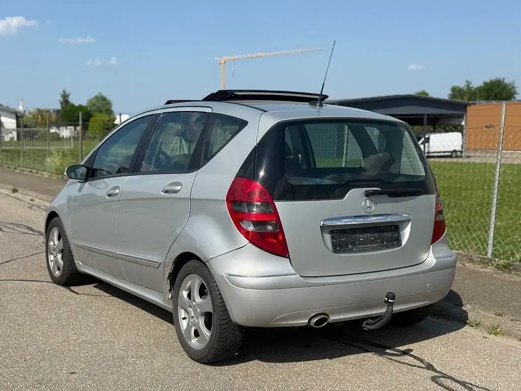 Gebraucht Mercedes A200 Avantgarde 140 PS (102 kW) 2005 Silber Van / Kleinbus