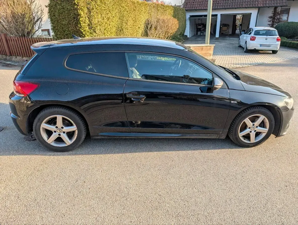 Gebraucht VW Scirocco Edition 160 PS (117 kW) 2013 Schwarz Coupé