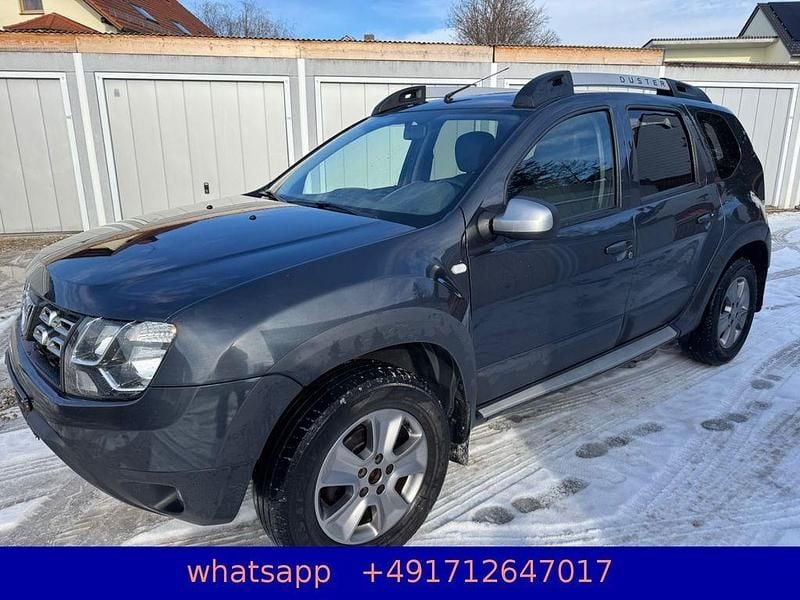 Grau Gebraucht 2017 Dacia Duster Prestige SUV | 9.500 € (Teuer) - Bild 1/4