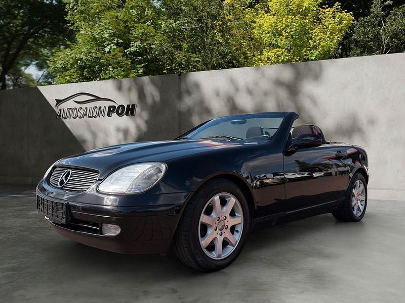 Gebraucht Mercedes SLK230 193 PS (141 kW) 1998 Schwarz Cabrio