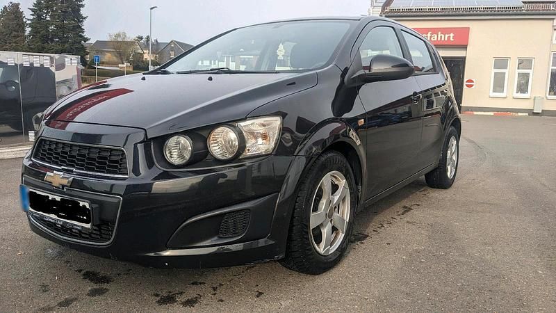 Gebraucht Chevrolet Aveo 101 PS (74 kW) 2011 Schwarz Kleinwagen