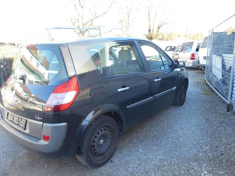 Gebraucht Renault Mégane II Dynamique 135 PS (99 kW) 2003 Schwarz Limousine