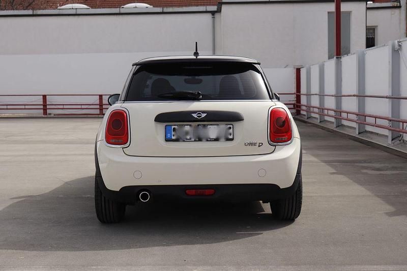 Gebraucht Mini One D 95 PS (69 kW) 2014 Weiß Kleinwagen