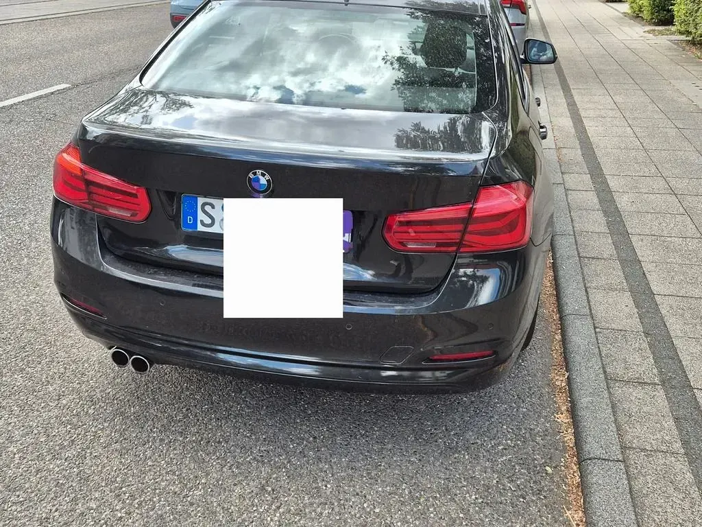 Gebraucht BMW 320 Sport Line 190 PS (139 kW) 2017 Braun Limousine