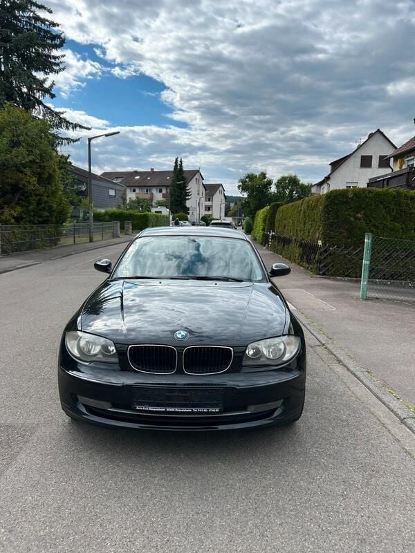 Schwarz Gebraucht 2008 BMW 116 Kleinwagen | 3.600 € (Fairer Preis) - Bild 1/4