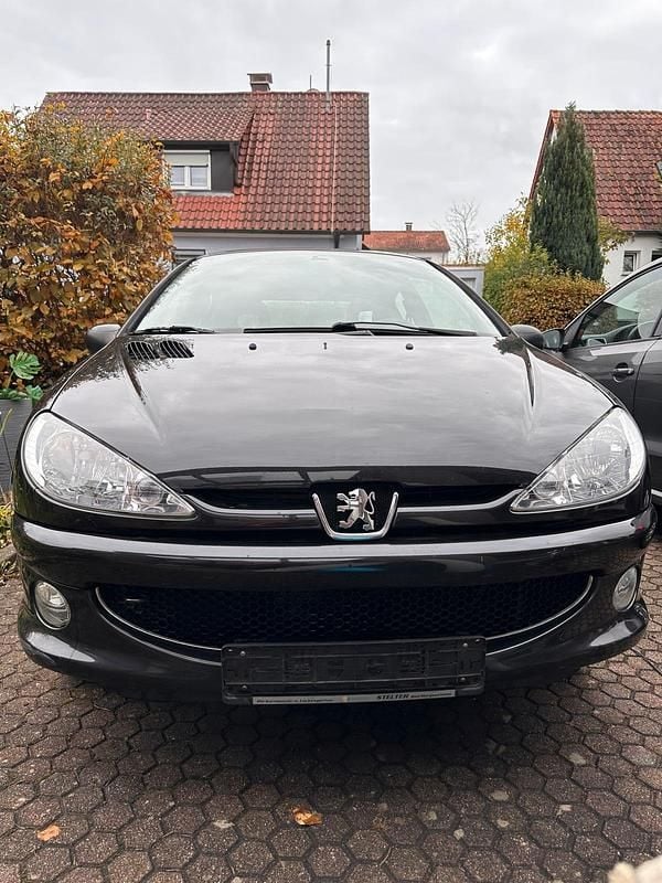 Schwarz Gebraucht 2008 Peugeot 206 Kleinwagen | 1.000 € (Guter Preis) - Bild 1/4