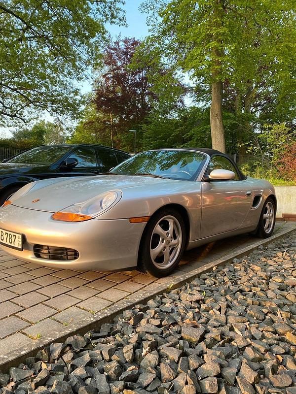 Silber Gebraucht 1997 Porsche 986 Boxster Cabrio | 14.500 € (Fairer Preis) - Bild 1/4