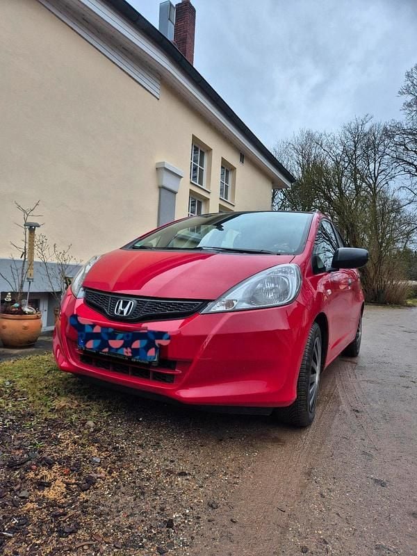 Gebraucht Honda Jazz 90 PS (66 kW) 2014 Rot Kleinwagen