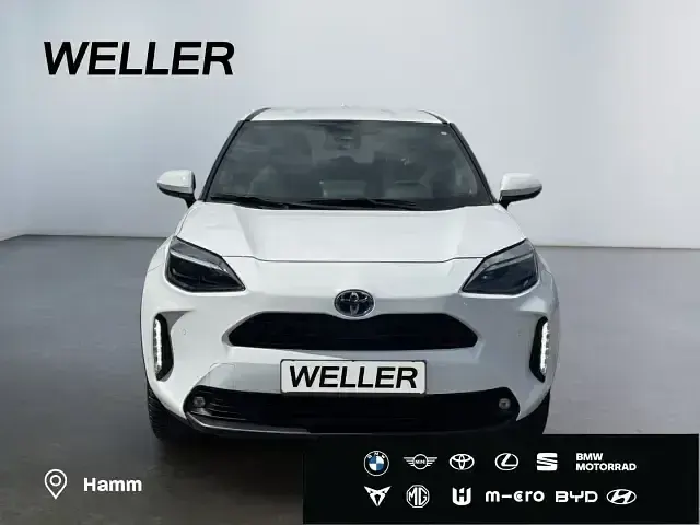 Gebraucht Toyota Yaris Connect Style 116 PS (85 kW) 2024 Schneeweiß Kleinwagen