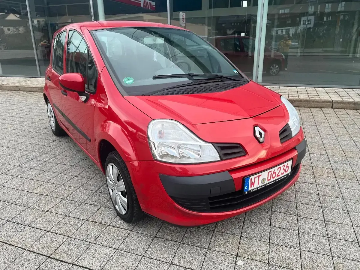 Gebraucht Renault Modus 60 PS (44 kW) 2010 Rot Van / Kleinbus