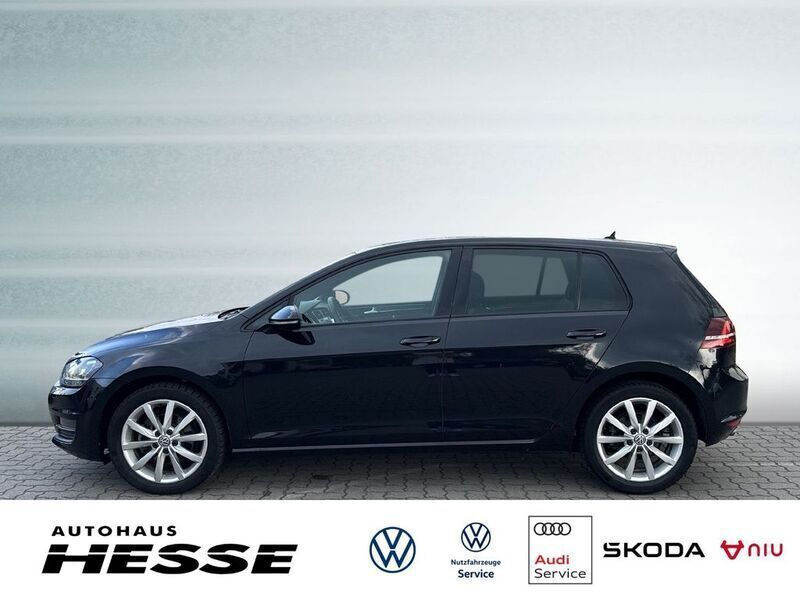 Gebraucht VW Golf VII Comfortline 125 PS (91 kW) 2016 Deep black Limousine