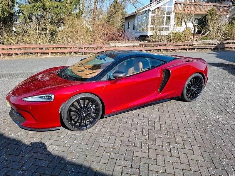 Rot Gebraucht 2019 McLaren GT Coupé | 155.000 € - Bild 1/4