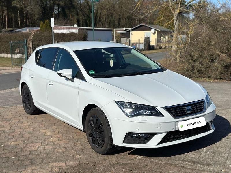 Gebraucht Seat Leon XCELLENCE 150 PS (110 kW) 2020 Weiß Limousine