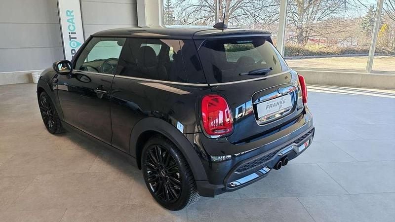 Gebraucht Mini Cooper S Classic 178 PS (130 kW) 2022 Schwarz Kleinwagen