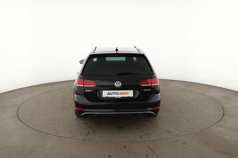 Gebraucht VW Golf VII Join 131 PS (96 kW) 2019 Schwarz Kombi