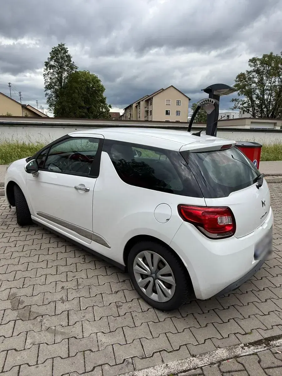 Gebraucht Citroën DS3 PureTech 82 PS (60 kW) 2013 Weiß Kleinwagen