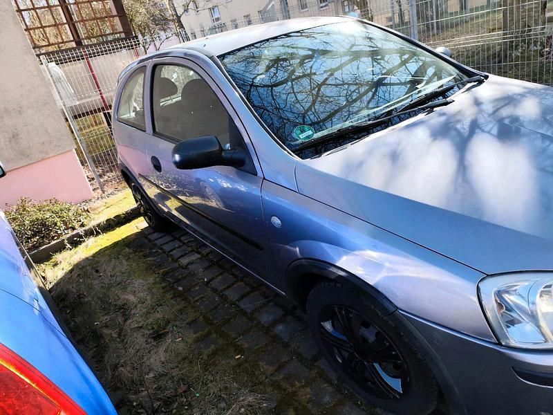 Gebraucht Opel Corsa 60 PS (44 kW) 2005 Violet Kleinwagen