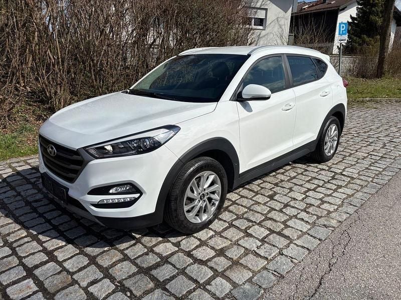 Gebraucht Hyundai Tucson Style 136 PS (100 kW) 2017 Weiß SUV