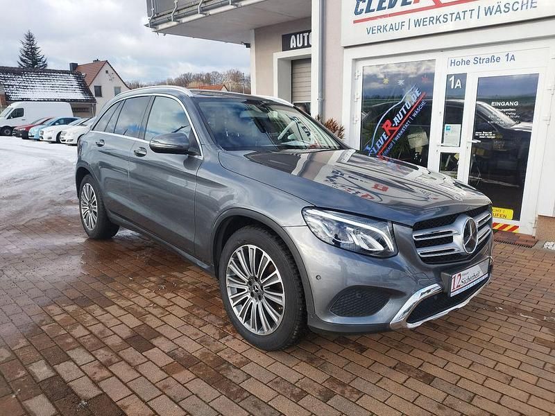 Gebraucht Mercedes GLC220 170 PS (125 kW) 2018 Grau SUV