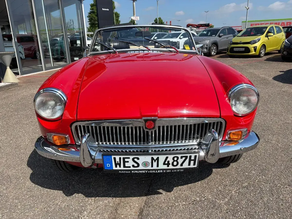 Usata MG B 95 CV (69 kW) 1973 Rosso Cabrio