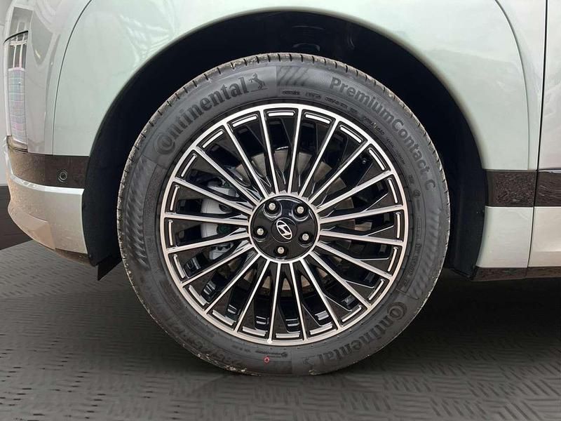 Gebraucht Hyundai Ioniq 9 225 kW (307 PS) 2025 Celadon grey SUV