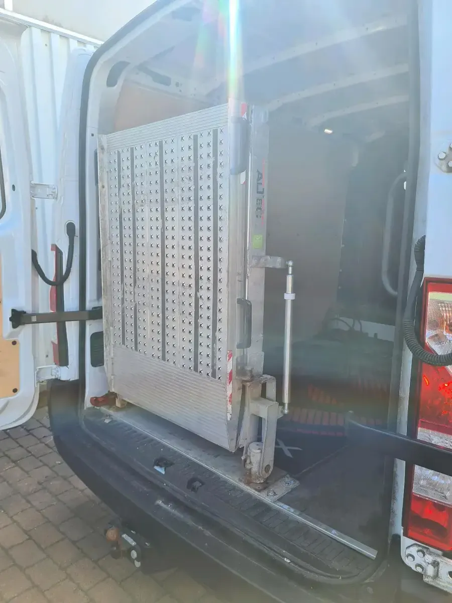 Używany Renault Master 145 KM (106 kW) 2020 Biały Minivan