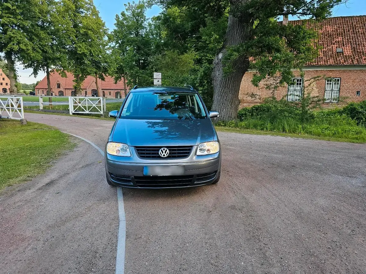 Gebraucht VW Touran 102 PS (75 kW) 2004 Grau Van / Kleinbus