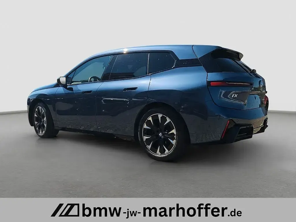 Gebraucht BMW iX M Sport 300 kW (408 PS) 2025 Schwarz SUV