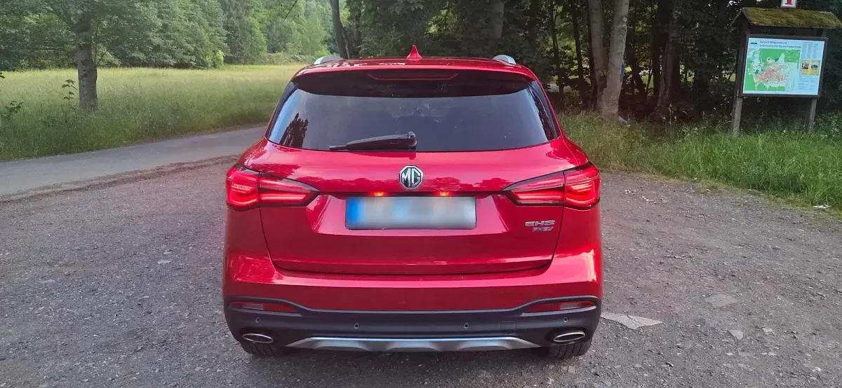 Gebraucht MG EHS Luxury 258 PS (189 kW) 2022 Rot SUV