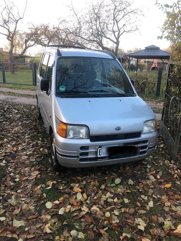 Silber Gebraucht 1997 Daihatsu Move Kleinwagen | 500 € - Bild 1/4