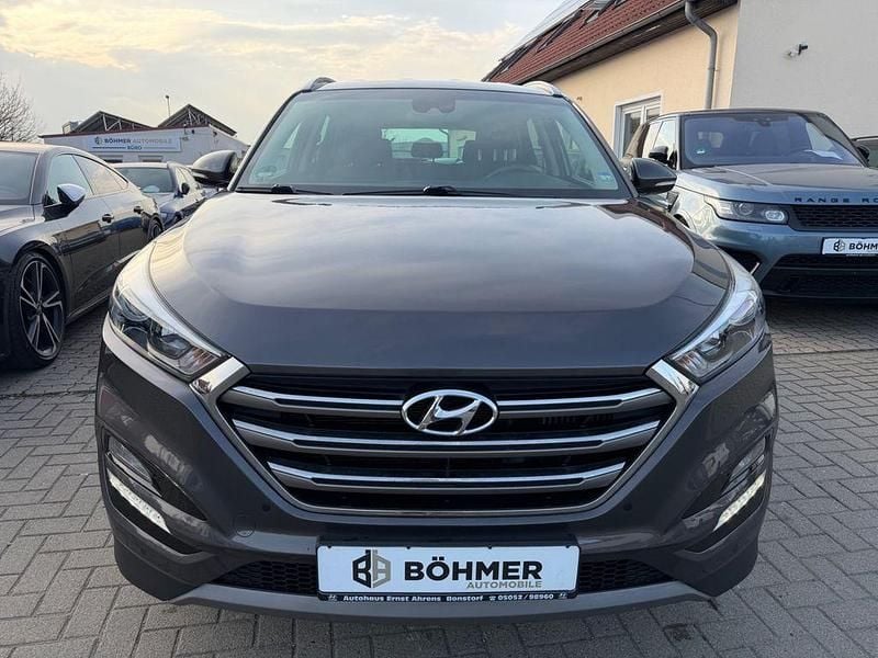 Gebraucht Hyundai Tucson Style 185 PS (136 kW) 2017 Braun SUV