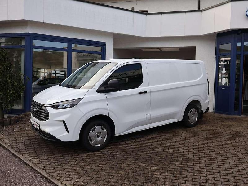 Gebraucht Ford Transit Custom Trend 110 PS (80 kW) 2024 Frozen white Van