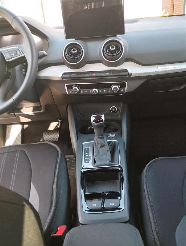 Gebraucht Audi Q2 150 PS (110 kW) 2024 Weiß SUV