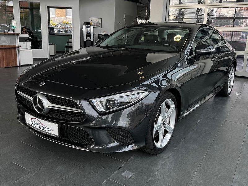 Grau Gebraucht 2019 Mercedes CLS350 Limousine | 32.890 € (Guter Preis) - Bild 1/4