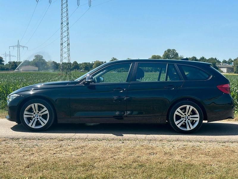 Gebraucht BMW 318 Advantage 150 PS (110 kW) 2017 Schwarz Kombi
