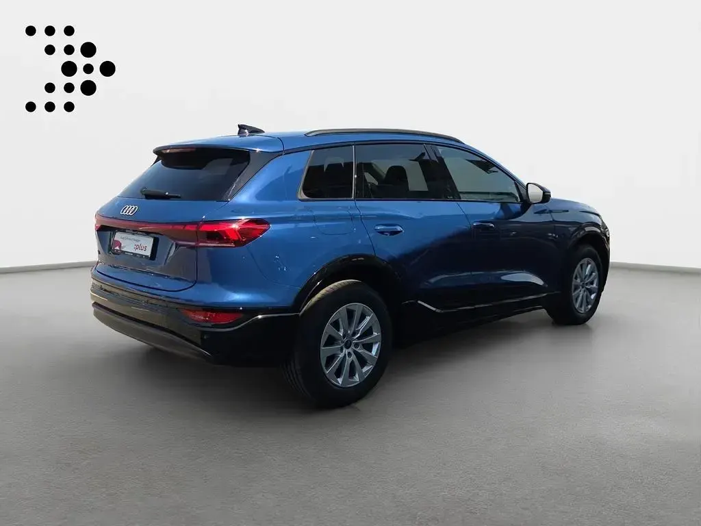 Gebraucht Audi Q6 e-tron Advanced 185 kW (252 PS) 2025 Ascariblau metallic SUV