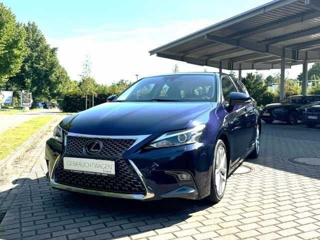 Gebraucht Lexus CT200h 136 PS (100 kW) 2019 Limousine